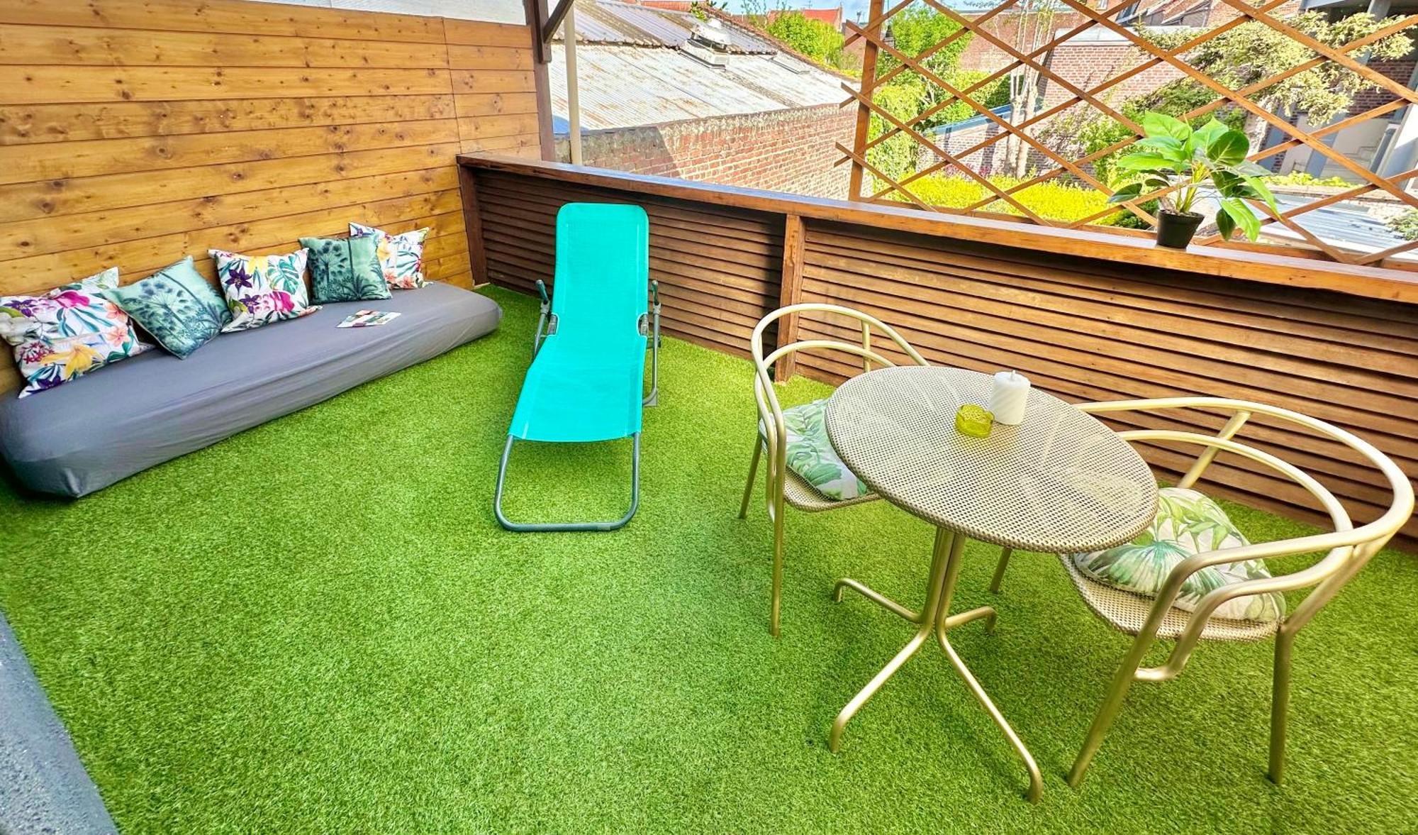 La Terrasse, Train Lens - Paris Trajet D'Environ 1 Heure 10 Minutes Apartman Kültér fotó